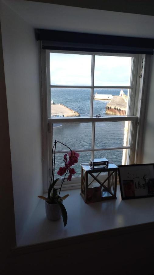 Telford Escape Apartment Елджин Екстериор снимка